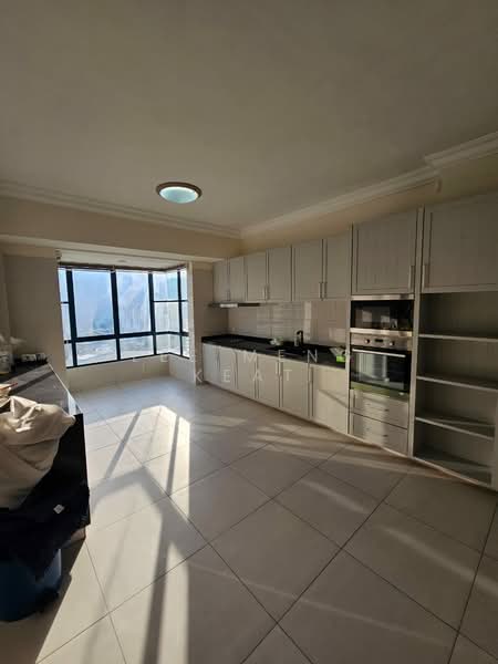 Kondominium untuk Disewa di The Regency Condominium - Lee Meng Keat - Kitchen - PropertyGuru.com.my