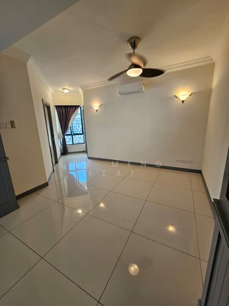 Kondominium untuk Disewa di The Regency Condominium - Lee Meng Keat - Living Room - PropertyGuru.com.my