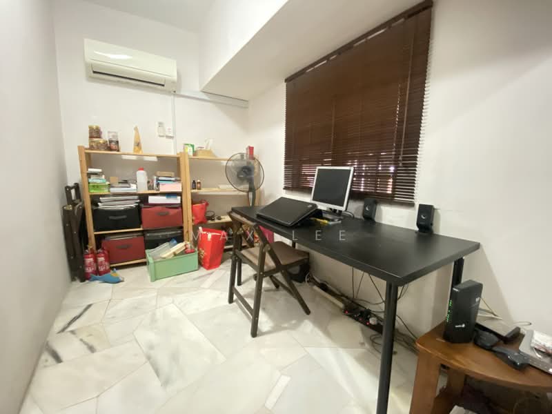 Rumah Teres 2 Tingkat untuk Dijual di Taman Bukit Desa (Taman Desa) - Max Lee - Study - PropertyGuru.com.my