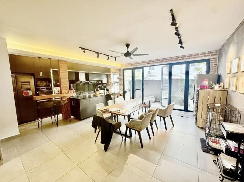 2-storey Terraced House for Sale in Setia Tropika (Johor Bahru) - Sufi Norman - Kitchen - PropertyGuru.com.my