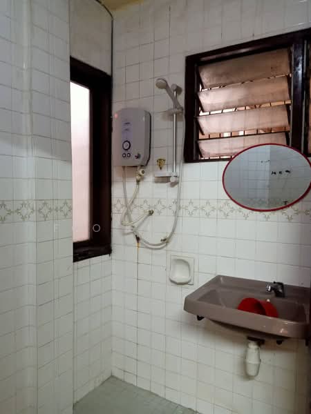 Apartment for Sale at Rampai Court - Foo Sek Mou - Bathroom - PropertyGuru.com.my