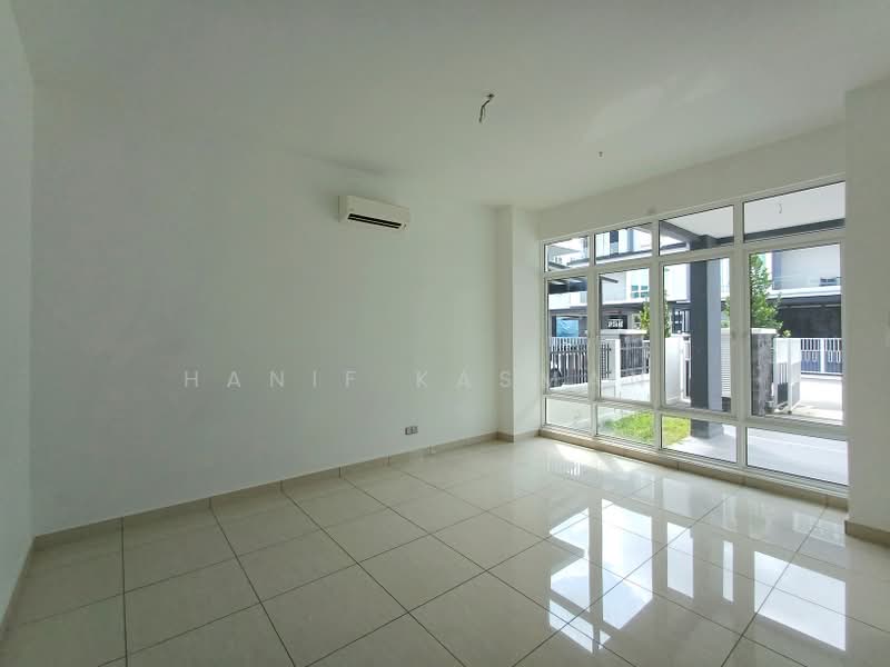 Semi-Detached House for Sale in Taman Tun Dr Ismail (Kuala Lumpur) - Hanif Kasmani - PropertyGuru.com.my