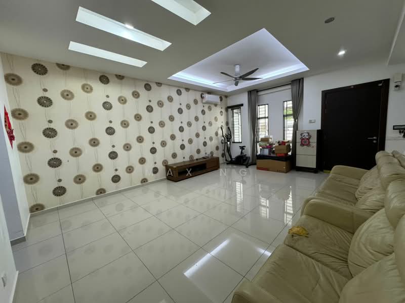 Rumah Berkembar untuk Dijual di Bayan Lepas (Penang) - Max Ng - Living Room - PropertyGuru.com.my