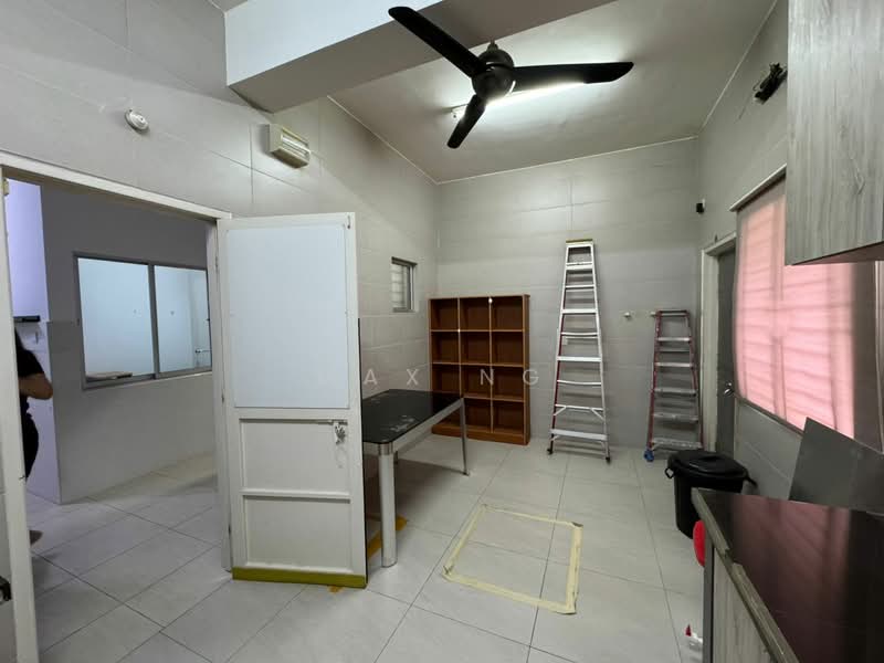 Rumah Berkembar untuk Dijual di Bayan Lepas (Penang) - Max Ng - Kitchen - PropertyGuru.com.my