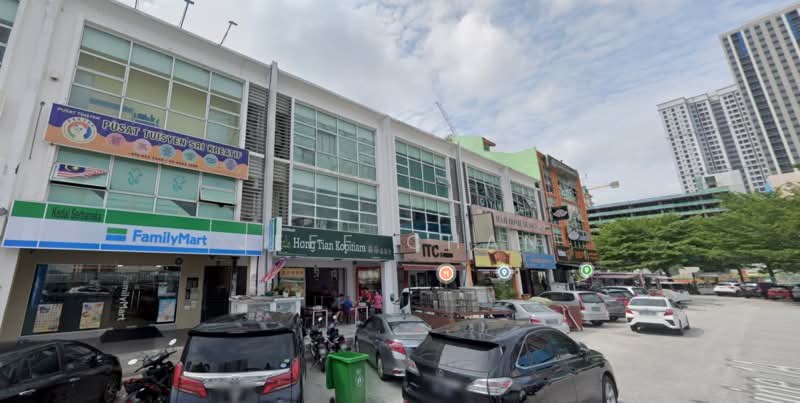 Shop for Rent in Taman Equine (Seri Kembangan) - Jeff Chan - Exterior - PropertyGuru.com.my