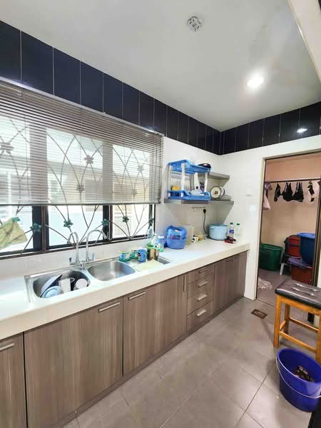 3-storey Terraced House for Sale in Taman Tasik Damai (Sungai Besi) - Suki Tan - Kitchen - PropertyGuru.com.my