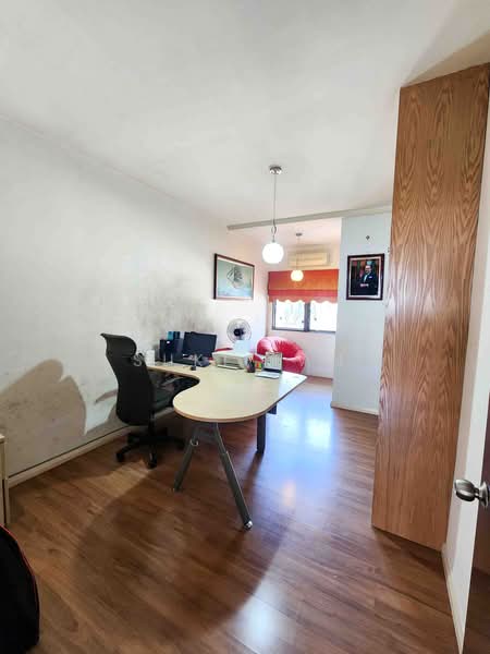3-storey Terraced House for Sale in Taman Tasik Damai (Sungai Besi) - Suki Tan - Study - PropertyGuru.com.my