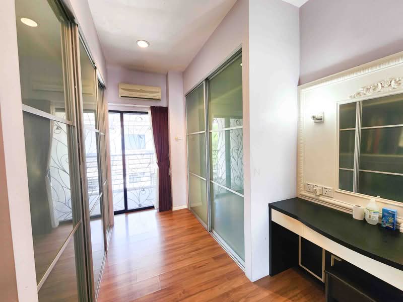3-storey Terraced House for Sale in Taman Tasik Damai (Sungai Besi) - Suki Tan - Interior - PropertyGuru.com.my