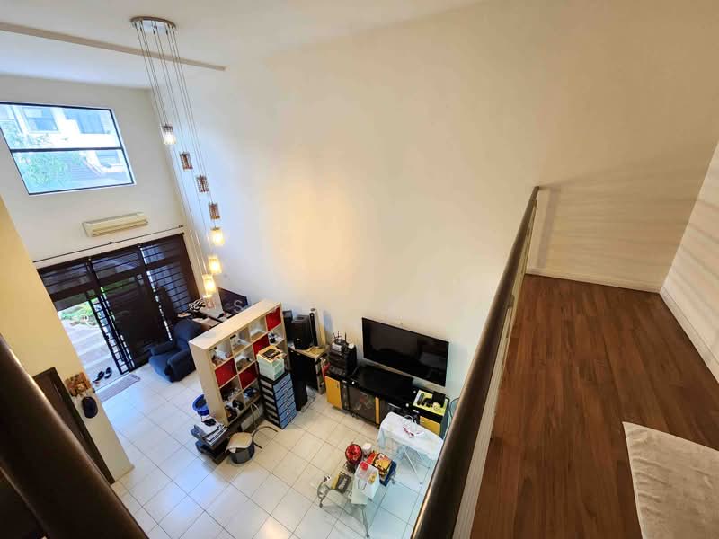 3-storey Terraced House for Sale in Taman Tasik Damai (Sungai Besi) - Suki Tan - Living Room - PropertyGuru.com.my