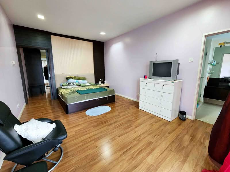 3-storey Terraced House for Sale in Taman Tasik Damai (Sungai Besi) - Suki Tan - Bedroom - PropertyGuru.com.my