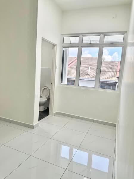 2-storey Terraced House for Sale in Perling (Johor) - Shiang Yng Tan - Bathroom - PropertyGuru.com.my