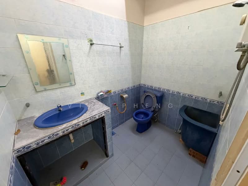 2-storey Terraced House for Rent in Taman Bukit Melaka (Bukit Baru) - Vinc Pheng - PropertyGuru.com.my