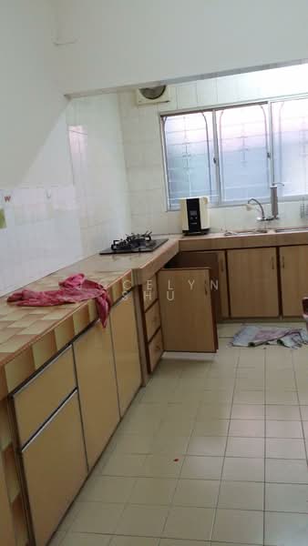 Rumah Teres 2 Tingkat untuk Dijual di Taman Daya (Kepong) - Jocelyn Shu - Kitchen - PropertyGuru.com.my