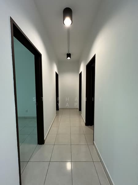 Apartment for Rent at Asteria - Stephanie Yap - Corridor - PropertyGuru.com.my