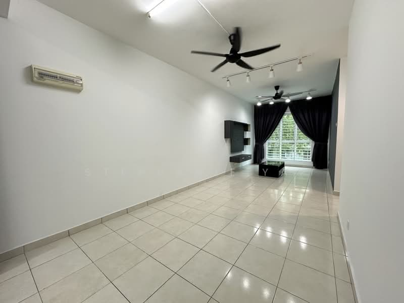 Apartment for Rent at Asteria - Stephanie Yap - Living Room - PropertyGuru.com.my