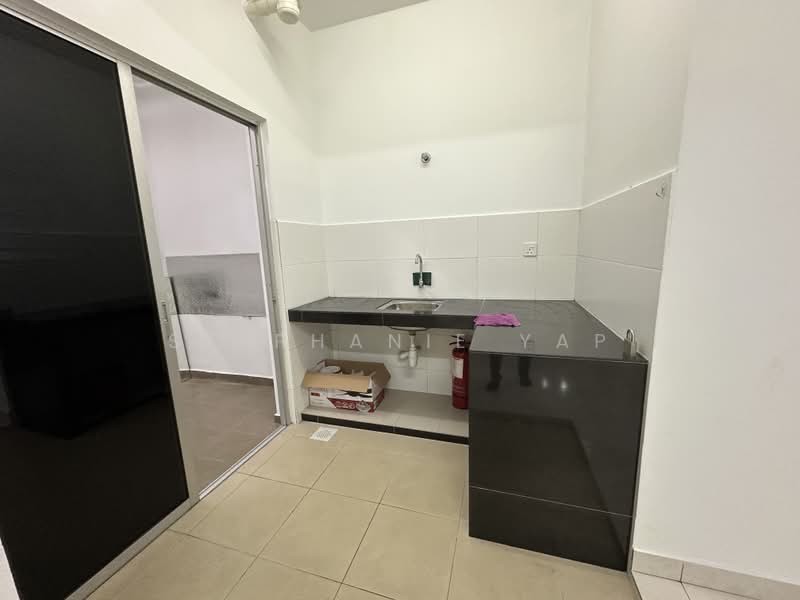 Apartment for Rent at Asteria - Stephanie Yap - Kitchen - PropertyGuru.com.my