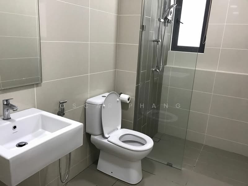 Kondominium untuk Disewa di Urbana Residences - Oscar Phang - Bathroom - PropertyGuru.com.my