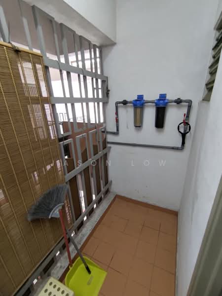 Kondominium untuk Disewa di Perdana Exclusive - Jason Low - Balcony - PropertyGuru.com.my