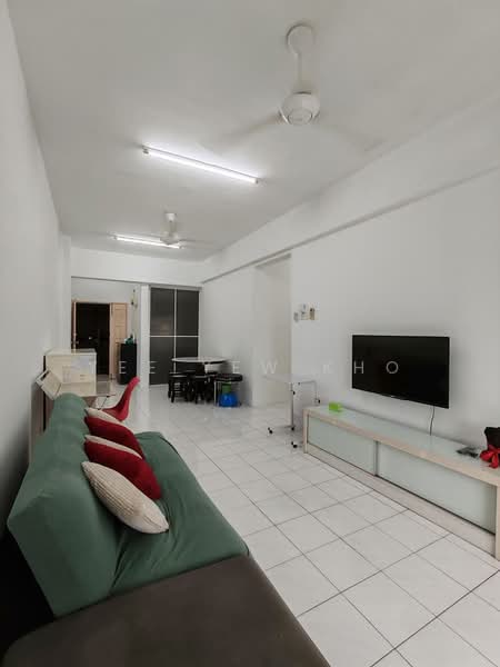 Apartment for Rent at Jalil Damai Apartments - Yee Yew Kho - Living Room - PropertyGuru.com.my