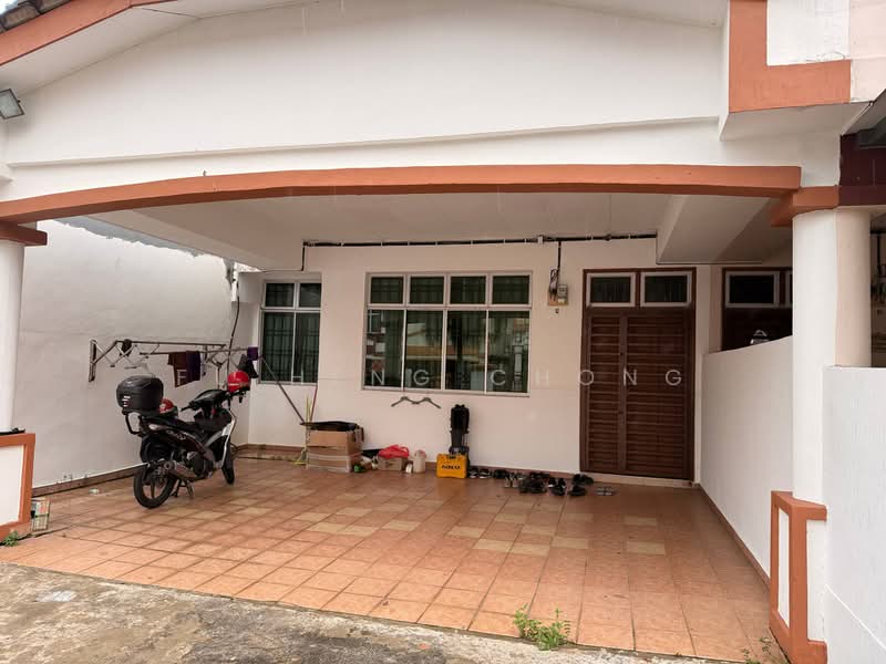 2-storey Terraced House for Sale in Taman Nusa Indah (Iskandar Puteri (Nusajaya)) - Fu Heng Chong - Exterior - PropertyGuru.com.my
