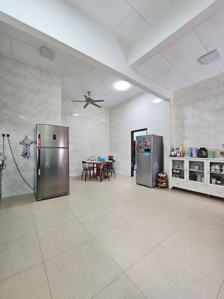 Bungalow for Sale in Taman Melodies (Johor Bahru) - Han Yong Ang - Kitchen - PropertyGuru.com.my