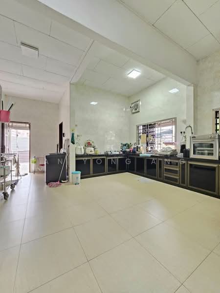 Bungalow for Sale in Taman Melodies (Johor Bahru) - Han Yong Ang - Kitchen - PropertyGuru.com.my
