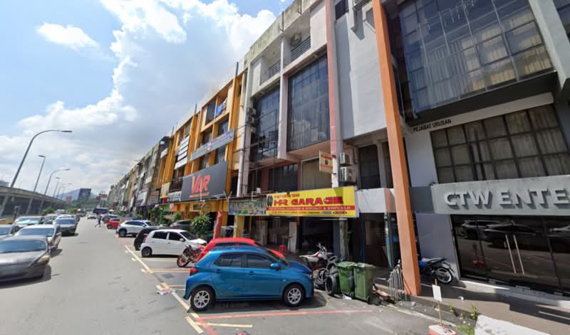 Office for Sale in Batu Caves (Selangor) - Alven Lim - Exterior - PropertyGuru.com.my