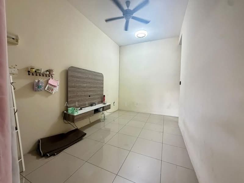 1-storey Terraced House for Sale in Banting (Selangor) - Aliff Iqbal - PropertyGuru.com.my