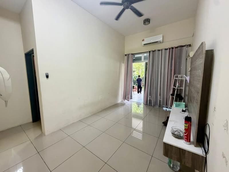 1-storey Terraced House for Sale in Banting (Selangor) - Aliff Iqbal - PropertyGuru.com.my