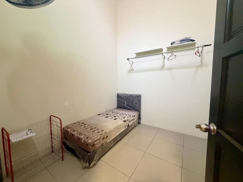 1-storey Terraced House for Sale in Banting (Selangor) - Aliff Iqbal - PropertyGuru.com.my