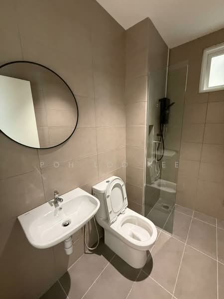 Kondominium untuk Dijual di d'Brightton - Poh Loo Kee - Bathroom - PropertyGuru.com.my