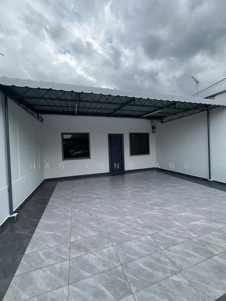 Rumah Teres 1 Tingkat untuk Dijual di Taman Saleng Jaya (Kulai) - Han Yong Ang - Exterior - PropertyGuru.com.my