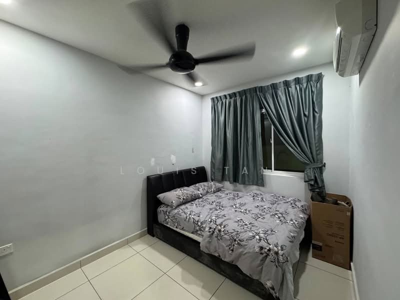 Servis Apartment untuk Disewa di KSL Residence @ Daya - Louis Tan - Bedroom - PropertyGuru.com.my