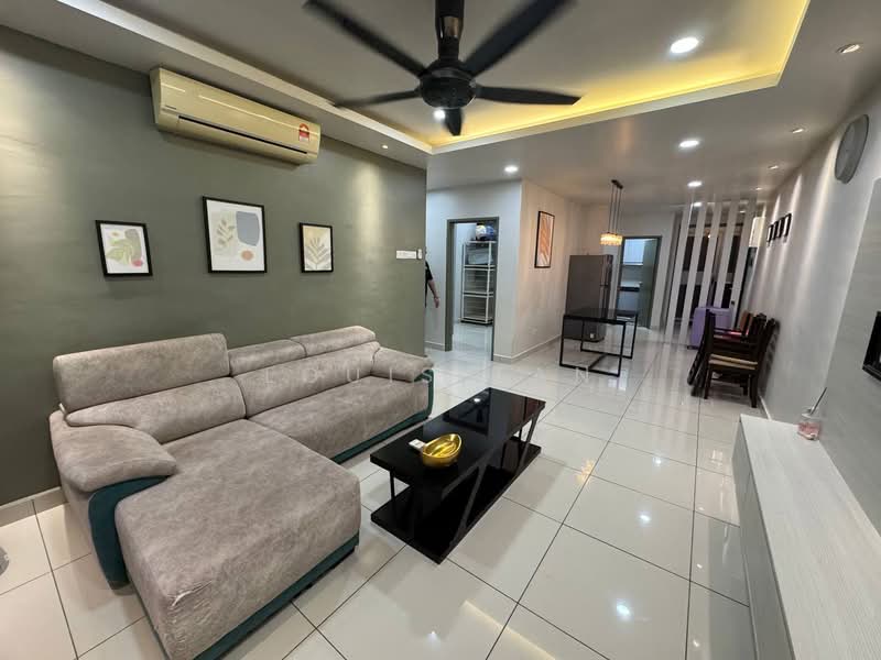 Servis Apartment untuk Disewa di KSL Residence @ Daya - Louis Tan - Living Room - PropertyGuru.com.my