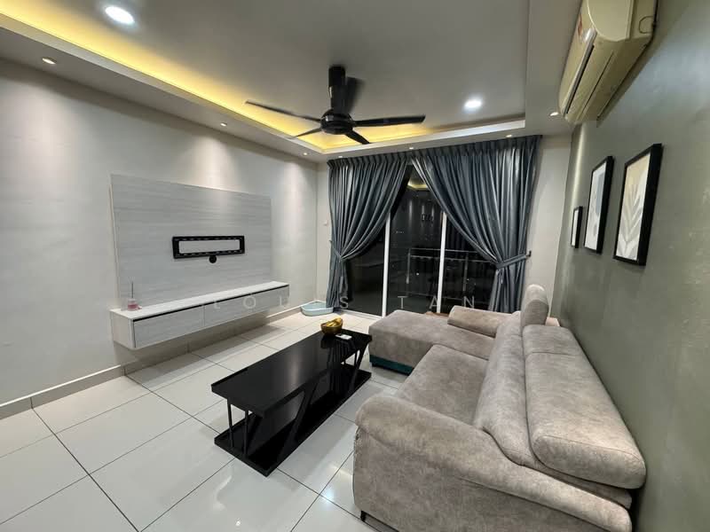 Servis Apartment untuk Disewa di KSL Residence @ Daya - Louis Tan - Living Room - PropertyGuru.com.my