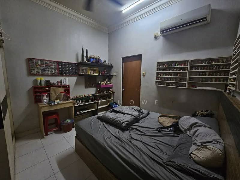 Rumah Berkembar untuk Dijual di Taman Sutera Utama (Skudai) - Wee Howe - Bedroom - PropertyGuru.com.my