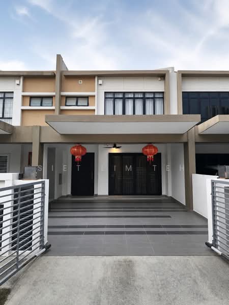 Terraced House for Sale in 16 Sierra (Puchong) - Siet Lim Teh - PropertyGuru.com.my