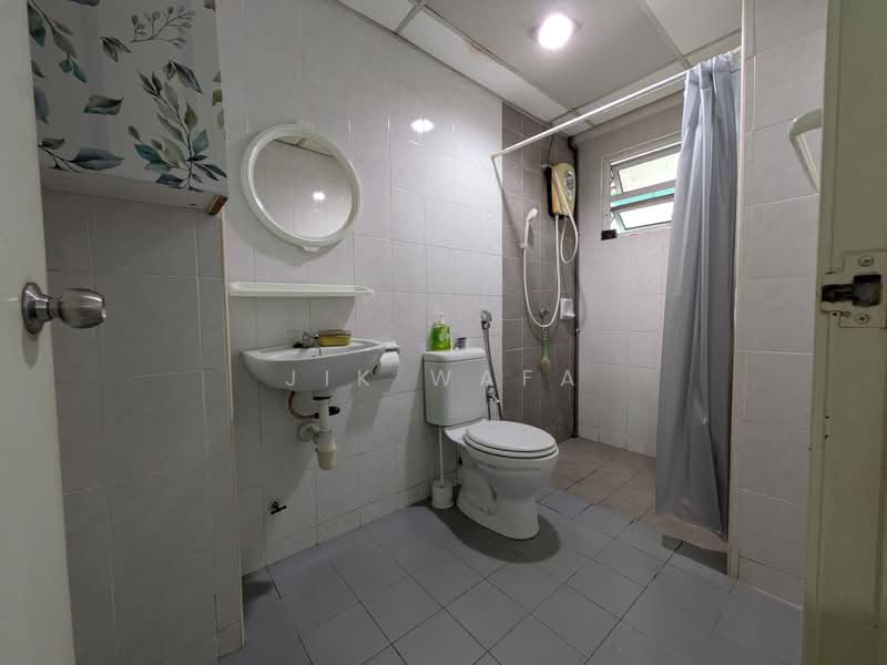 Condominium for Rent at Sterling - Jik Wafa - Bathroom - PropertyGuru.com.my