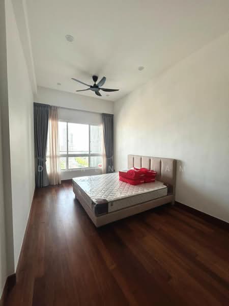 Kondominium untuk Disewa di Codrington Residence - Darren Cham - Bedroom - PropertyGuru.com.my