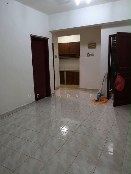 Flat for Sale at Taman Tan Sri Yaacob - Melinda Ee - Kitchen - PropertyGuru.com.my