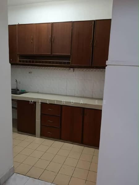 Flat for Sale at Taman Tan Sri Yaacob - Melinda Ee - Kitchen - PropertyGuru.com.my