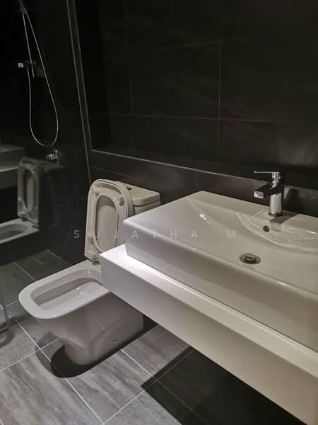 Service Residence for Sale at NOVUM - Sujatha M - Bathroom - PropertyGuru.com.my