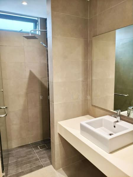Condominium for Rent at Vivo Residential Suites - Rex Tan - Bathroom - PropertyGuru.com.my