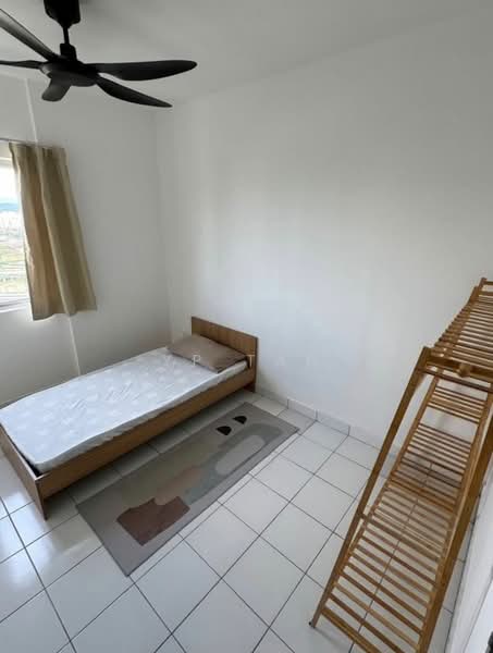 Apartment for Rent at Lily Apartment @ Kuchai Lama - YP Tan - Bedroom - PropertyGuru.com.my