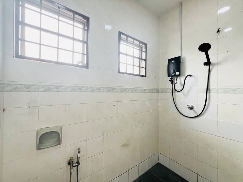 Rumah Teres untuk Dijual di TAMAN PUCHONG UTAMA (Puchong) - Aliff Iqbal - PropertyGuru.com.my