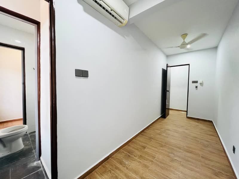 Rumah Teres untuk Dijual di TAMAN PUCHONG UTAMA (Puchong) - Aliff Iqbal - PropertyGuru.com.my