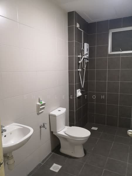 Servis Apartment untuk Disewa di BSP 21 - Shirlee Toh - Bathroom - PropertyGuru.com.my