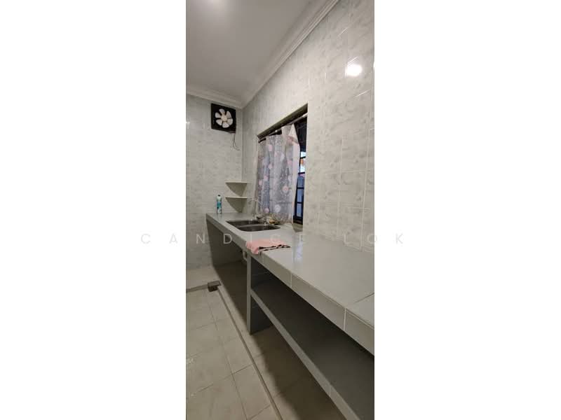 Rumah Teres 1 Tingkat untuk Dijual di Taman Ungku Tun Aminah (Skudai) - Candice Lok - Kitchen - PropertyGuru.com.my