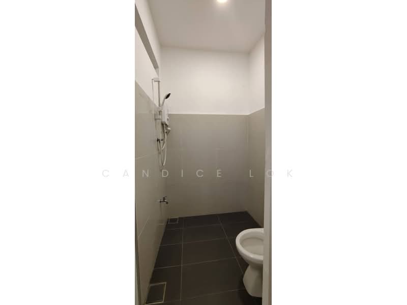 Rumah Teres 1 Tingkat untuk Dijual di Taman Ungku Tun Aminah (Skudai) - Candice Lok - Bathroom - PropertyGuru.com.my
