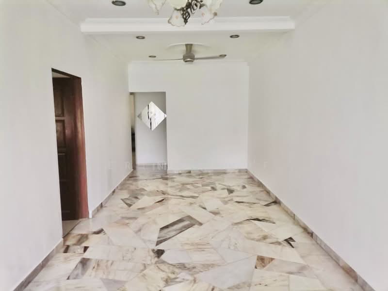 Terraced House for Rent in Desa Surada (Bangi) - Erin Yusof - Living Room - PropertyGuru.com.my
